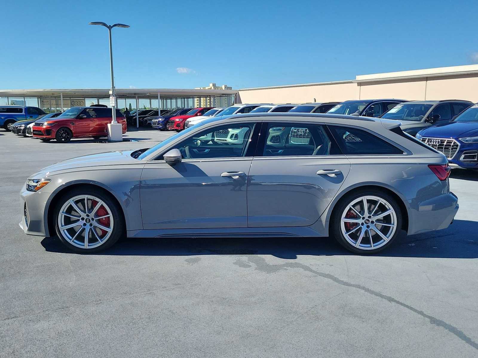 New 2026 Audi RS 6 performance image 3
