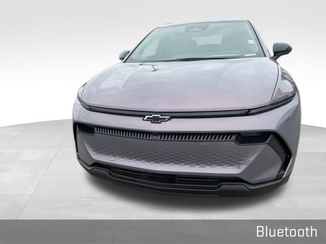 Used 2026 Chevrolet Equinox EV LT w/ LPO, Blackout Package image 5