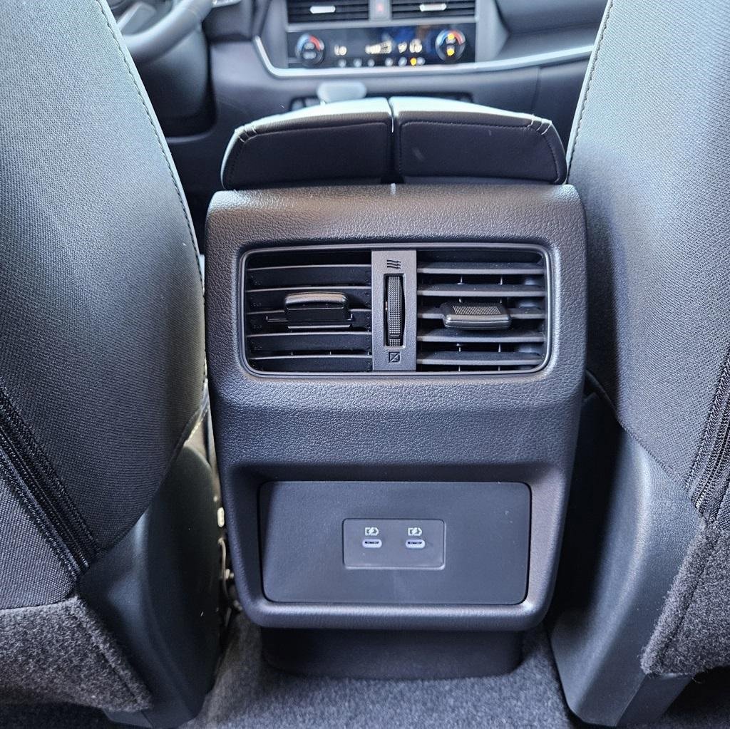 New 2026 Nissan Rogue SV image 15