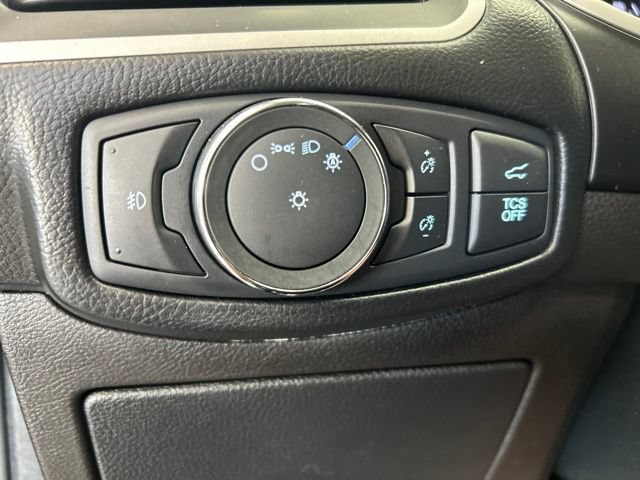 Used 2019 Ford Edge SEL w/ Equipment Group 201A AWD/4WD image 16