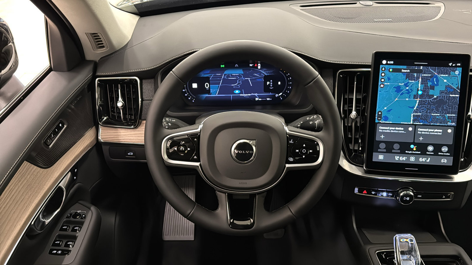 New 2026 Volvo XC90 B6 Plus w/ Protection Package Premier image 12