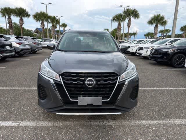 Used 2023 Nissan Kicks SV FWD image 6