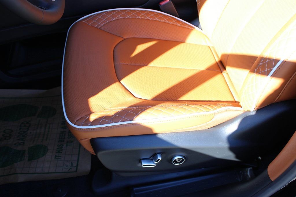 New 2026 Chrysler Pacifica Pinnacle image 26