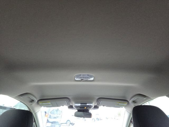 Used 2024 Subaru Crosstrek 2.0i Premium image 38