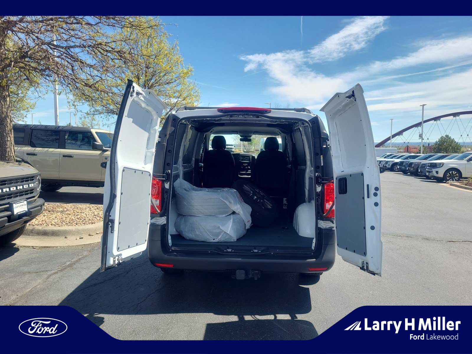 Used 2023 Mercedes-Benz Metris image 31