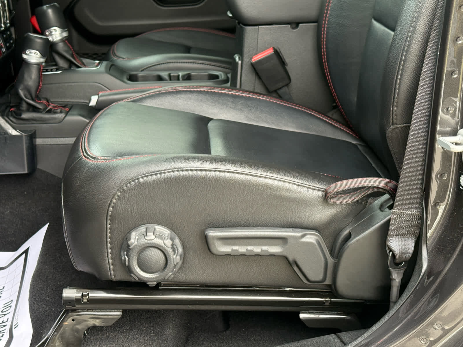 Used 2021 Jeep Gladiator Rubicon image 13