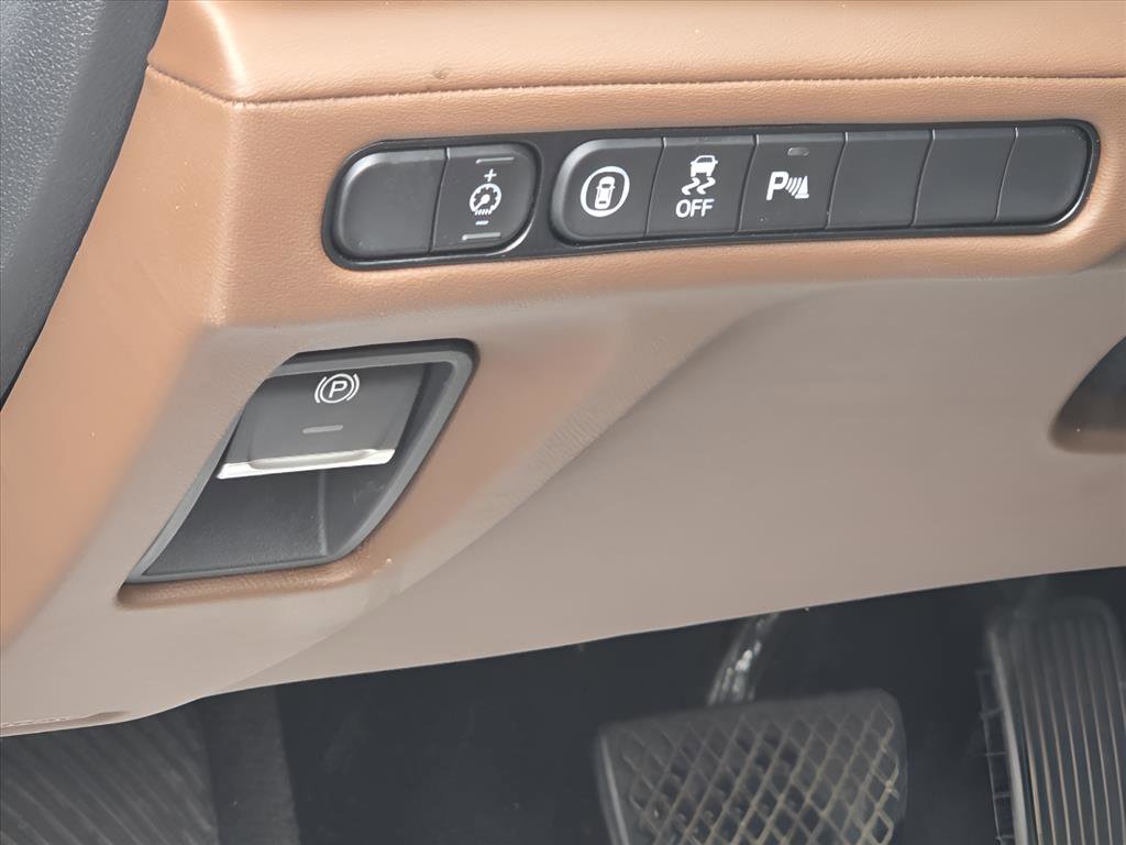 Used 2023 Acura MDX SH-AWD w/ Technology Package image 9