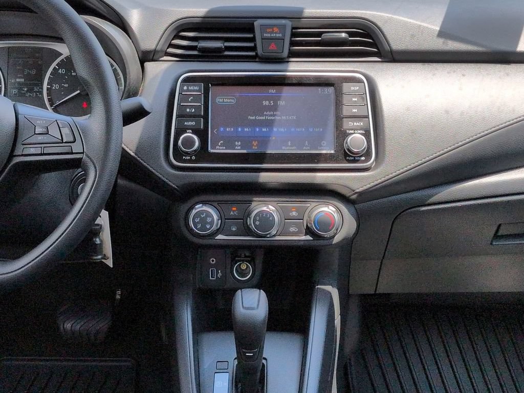 Certified 2025 Nissan Versa S w/ S Plus Package FWD image 17