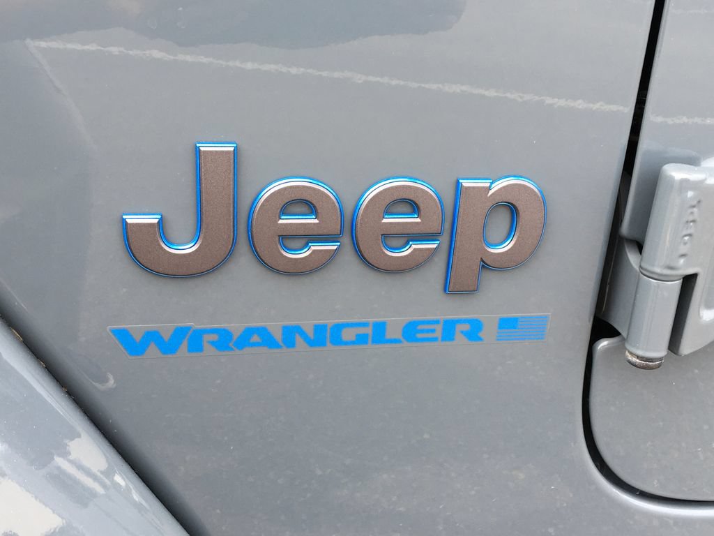 Used 2024 Jeep Wrangler Unlimited AWD/4WD image 4