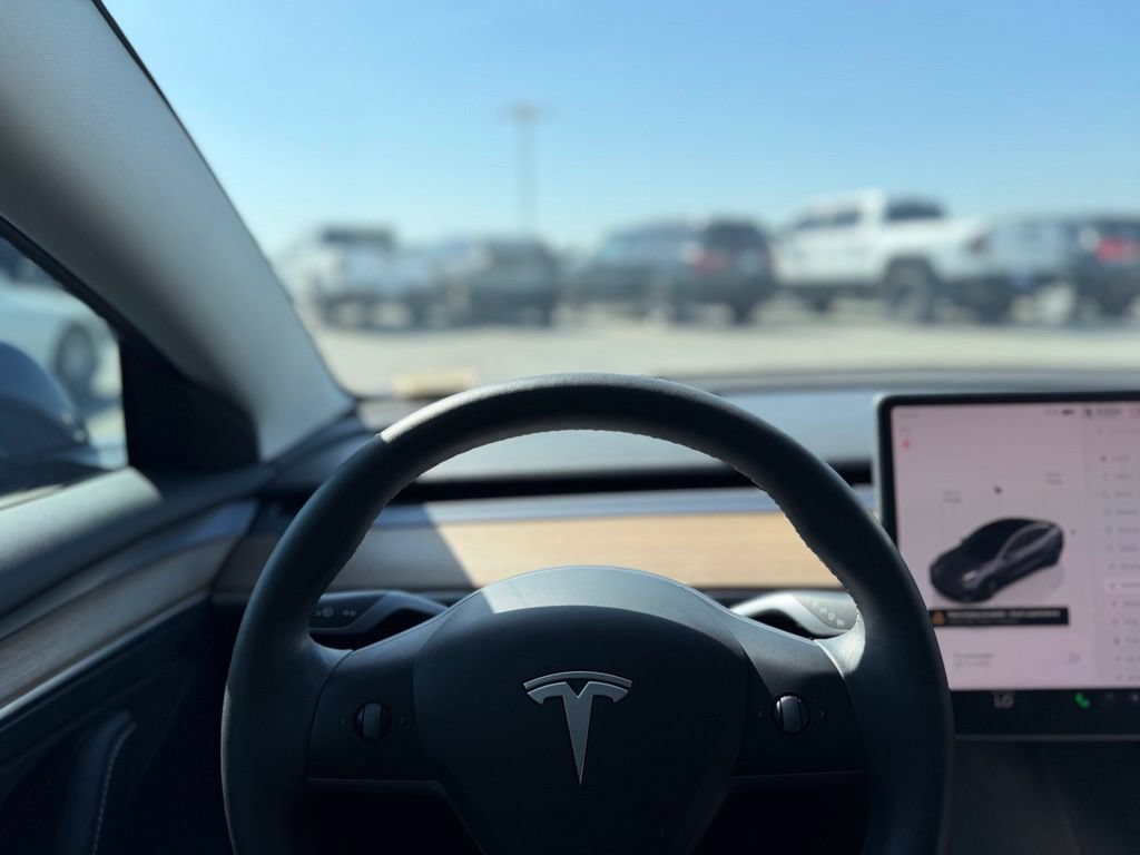 Used 2022 Tesla Model 3 RWD image 10