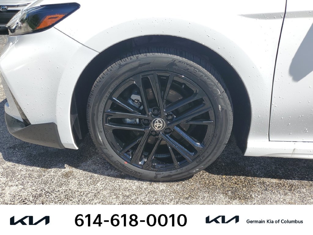 Used 2026 Toyota Camry SE w/ Convenience Package FWD image 12