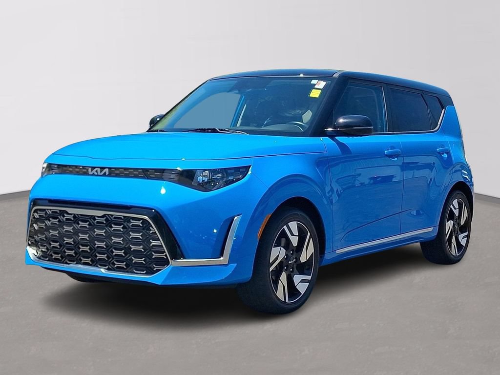 Used 2023 Kia Soul GT-Line FWD image 3