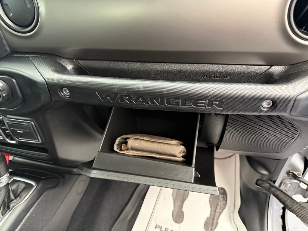 Used 2018 Jeep Wrangler Unlimited Sport S image 60