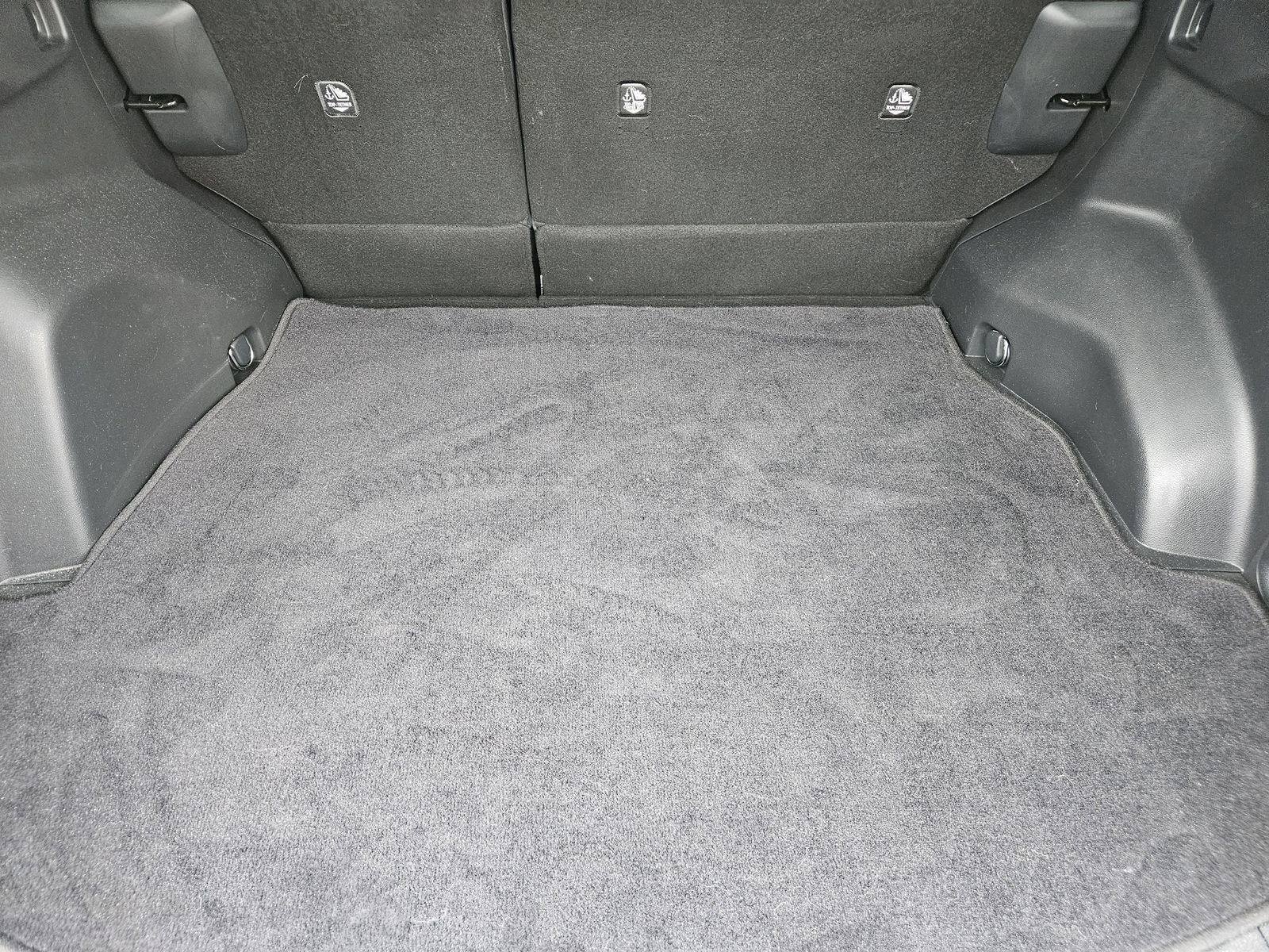 Used 2023 Toyota RAV4 XSE AWD/4WD image 32