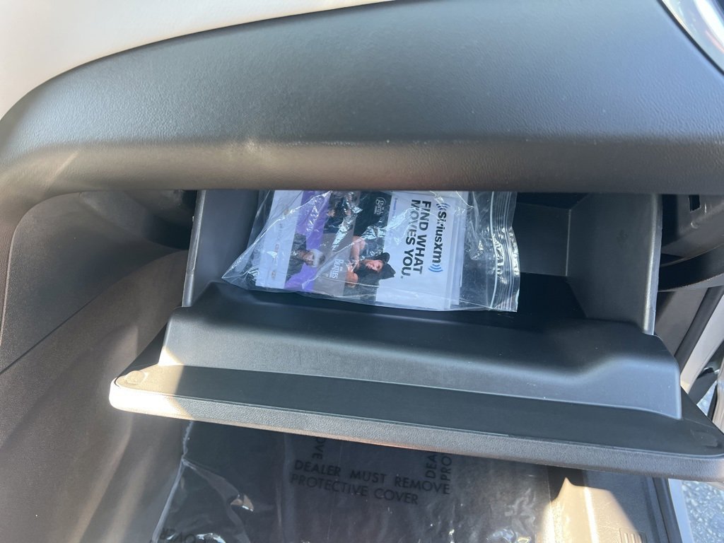 Used 2021 Chevrolet Equinox LT w/ LPO, Floor Liner Package image 21