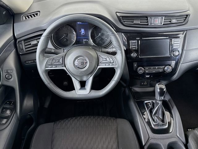 Certified 2018 Nissan Rogue SV image 23