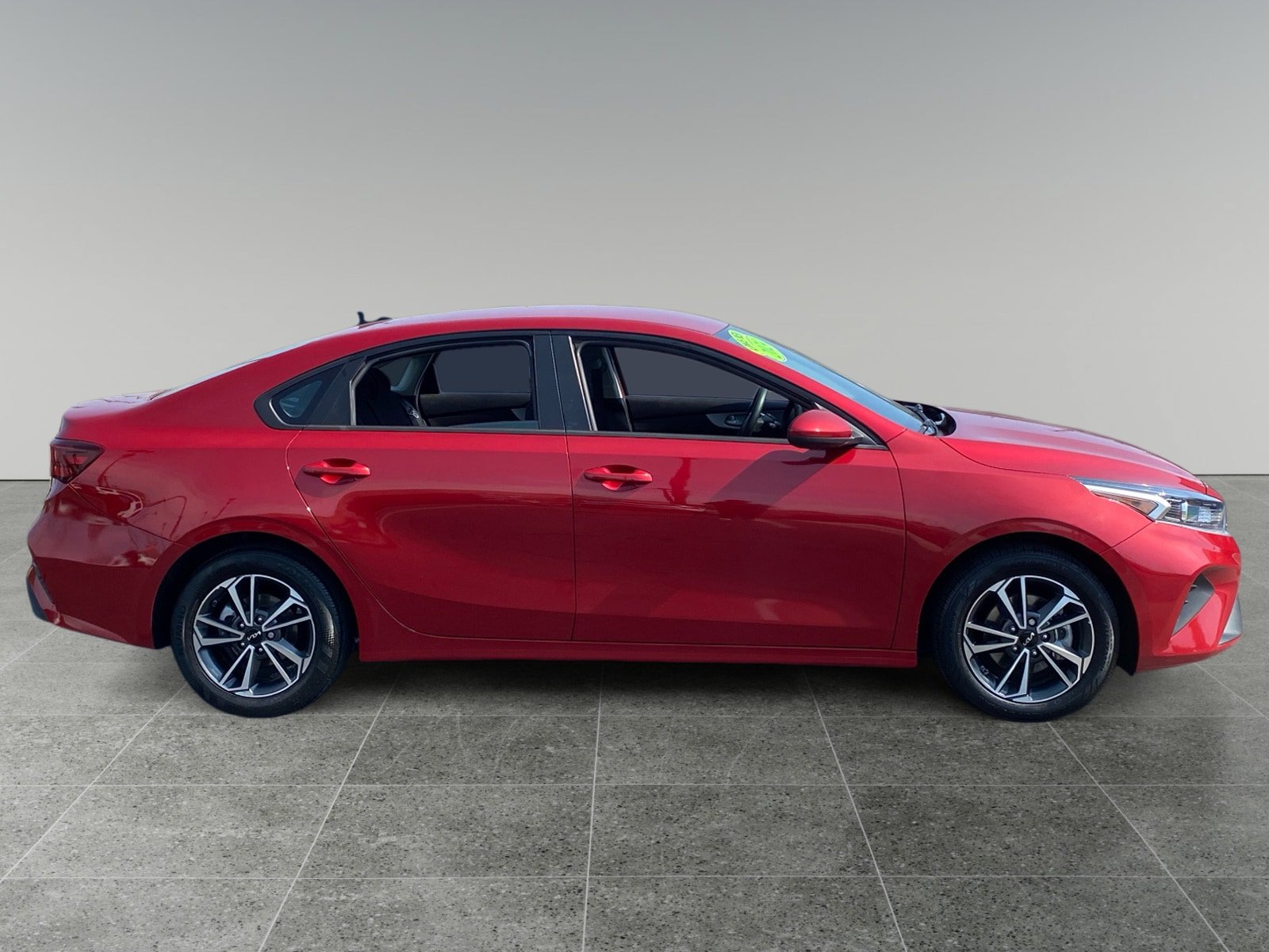 Used 2024 Kia Forte LXS FWD image 6