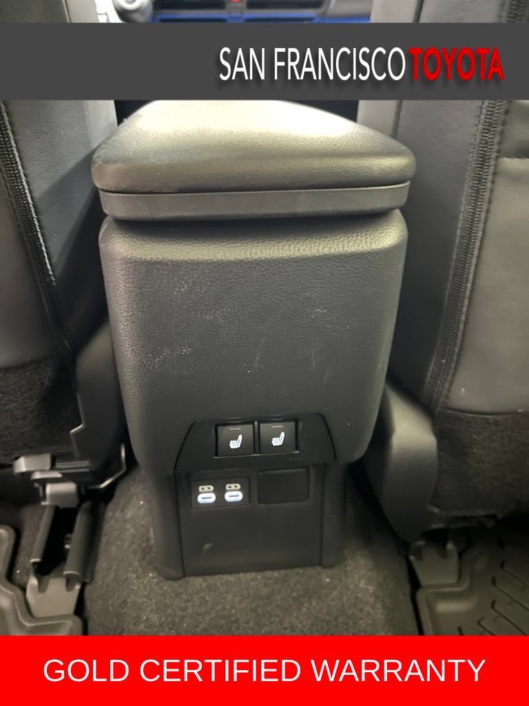Used 2024 Toyota Prius Limited w/ Limited Premium Package FWD image 17