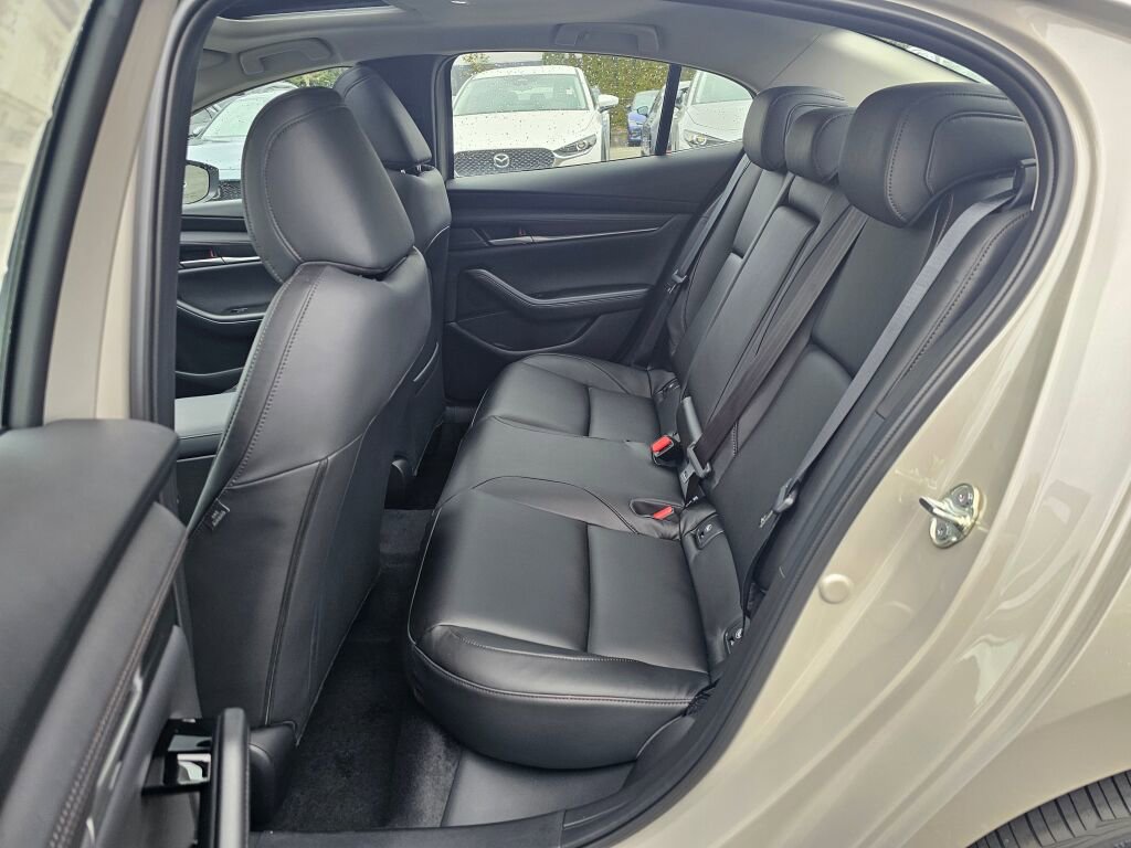 New 2026 MAZDA MAZDA3 2.5 S Sedan w/ Preferred Pkg FWD image 24
