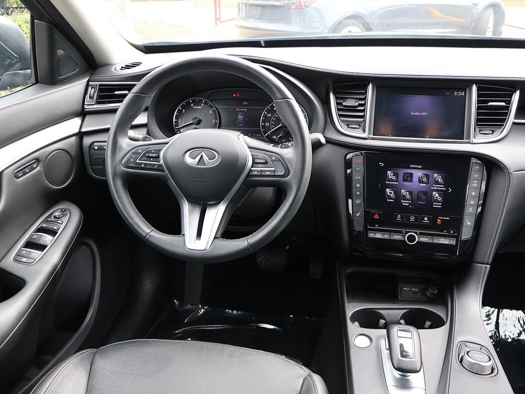 Used 2023 INFINITI QX50 Luxe image 39