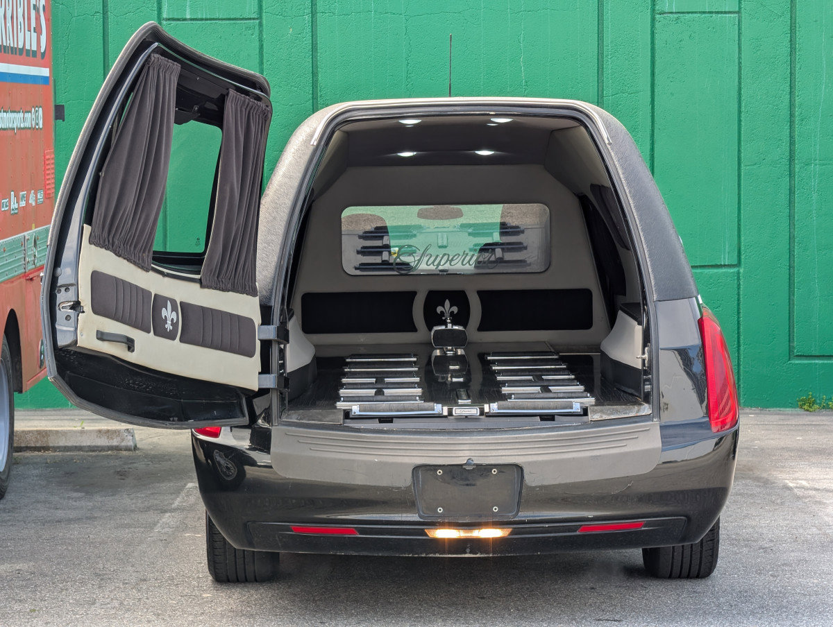 Used 2017 Cadillac XTS image 14