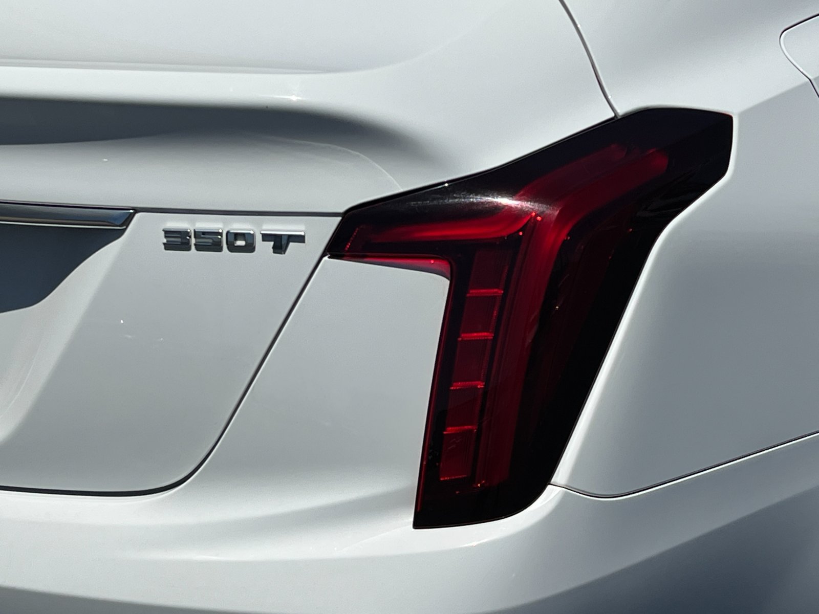 Used 2020 Cadillac CT5 Luxury w/ Cold Weather Package RWD image 26