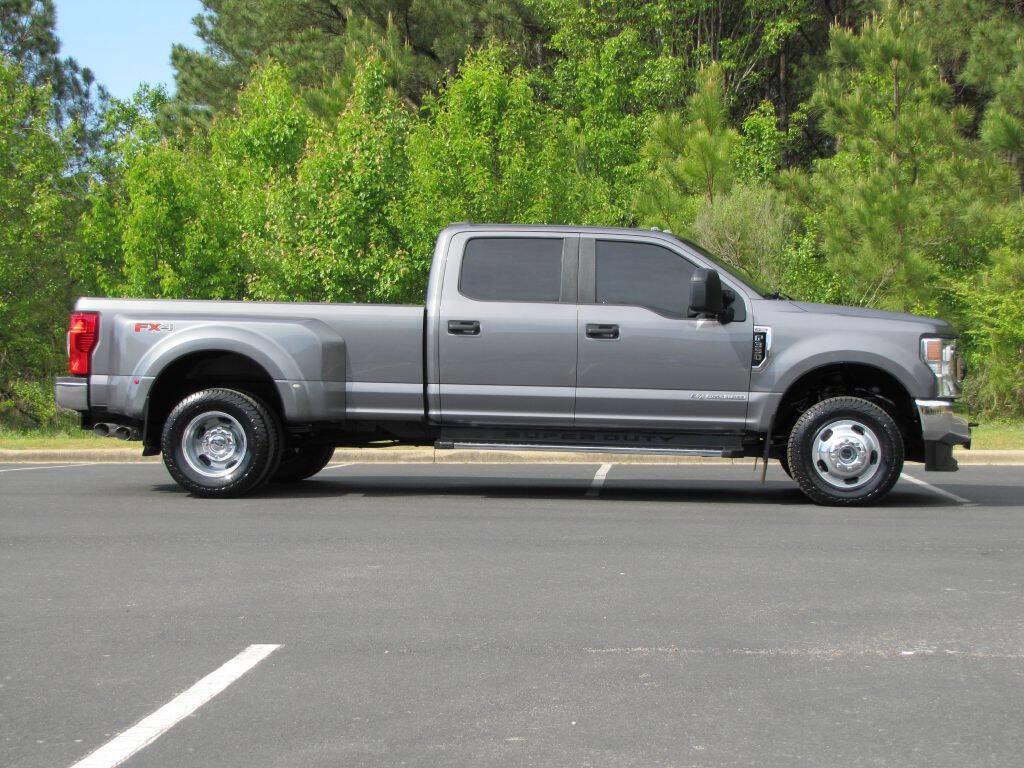 Used 2021 Ford F350 XL w/ STX Appearance Package AWD/4WD image 4