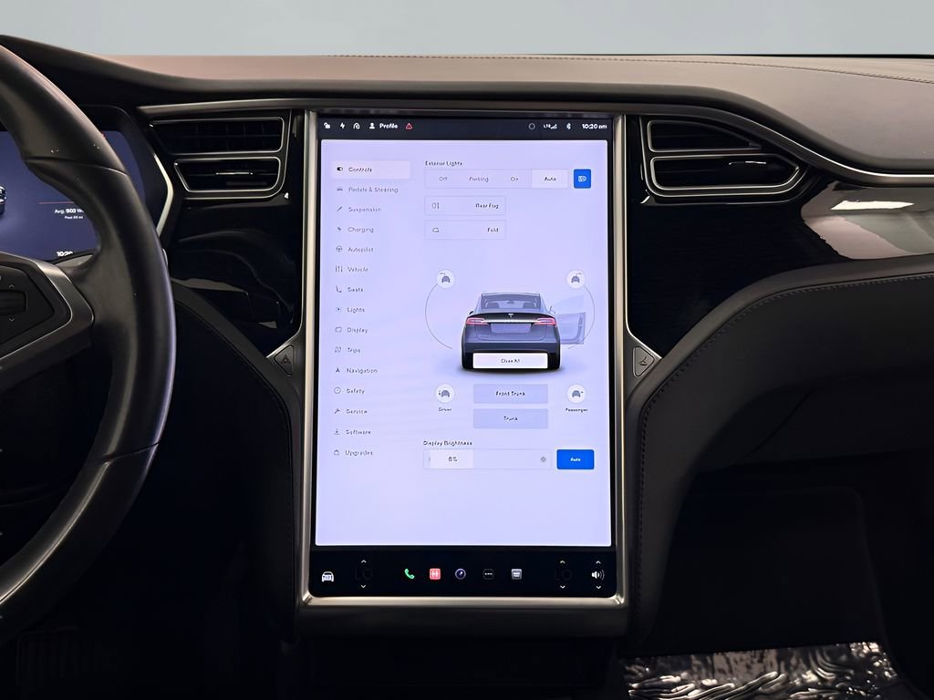 Used 2017 Tesla Model X 75D image 24
