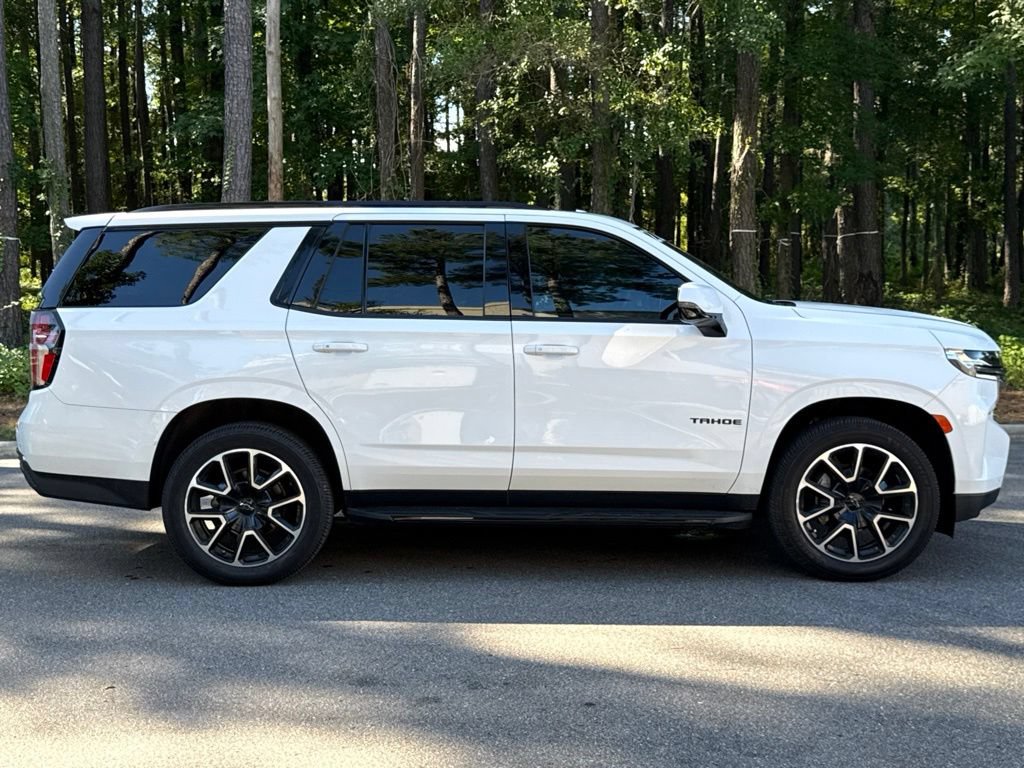 Used 2022 Chevrolet Tahoe RST w/ Luxury Package RWD image 8