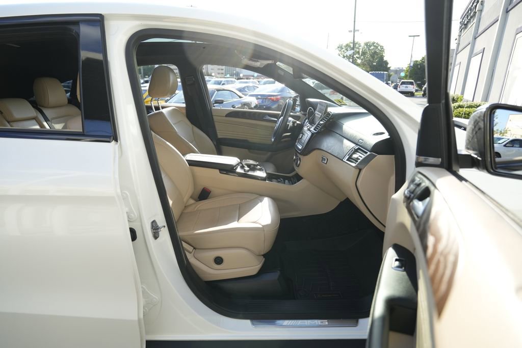 Used 2019 Mercedes-Benz GLE 43 AMG 4MATIC Coupe image 30
