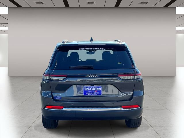 Used 2025 Jeep Grand Cherokee Limited AWD/4WD image 4