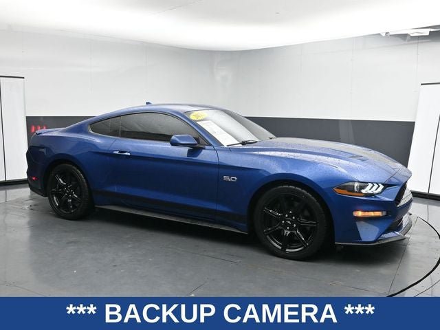 Used 2022 Ford Mustang GT RWD image 2