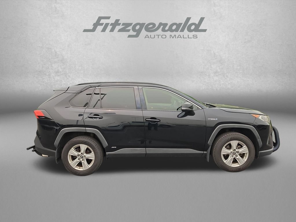 Used 2019 Toyota RAV4 XLE w/ Convenience Package AWD/4WD image 9