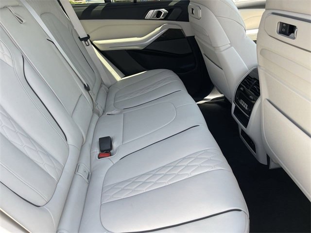 New 2026 BMW X5 M60i w/ Executive Package image 14