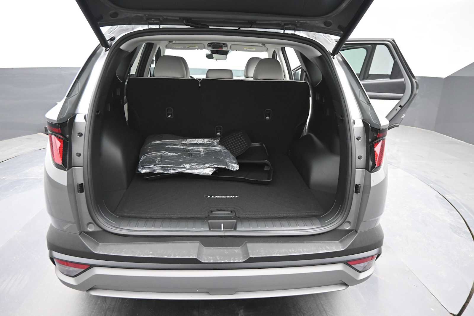 New 2026 Hyundai Tucson SEL Plus AWD/4WD image 13