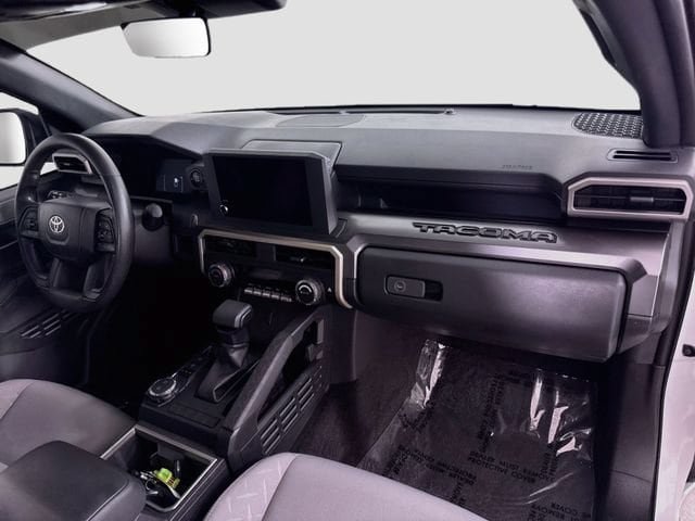 Certified 2026 Toyota Tacoma SR5 AWD/4WD image 28