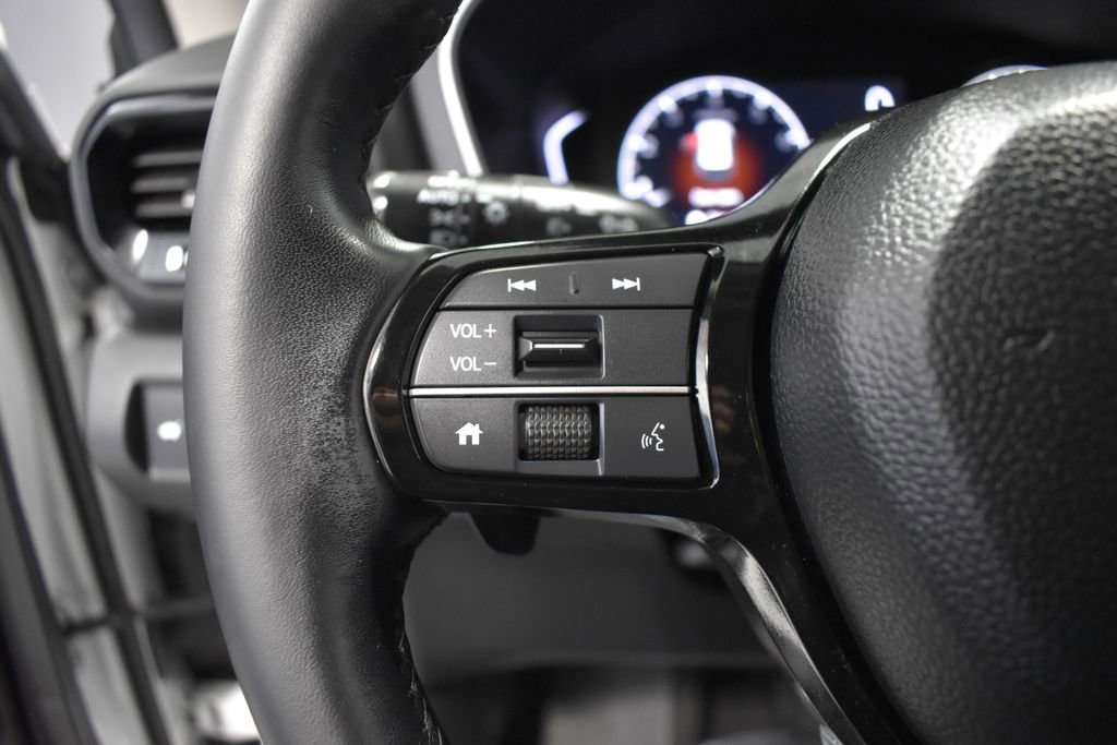 Used 2024 Honda Pilot EX-L image 26