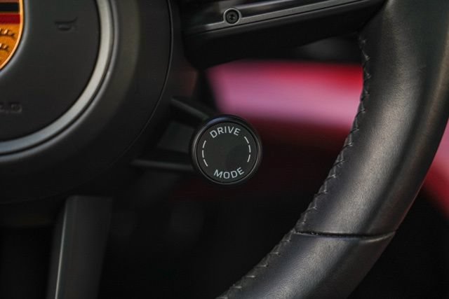 Used 2020 Porsche Taycan Turbo S AWD/4WD image 33