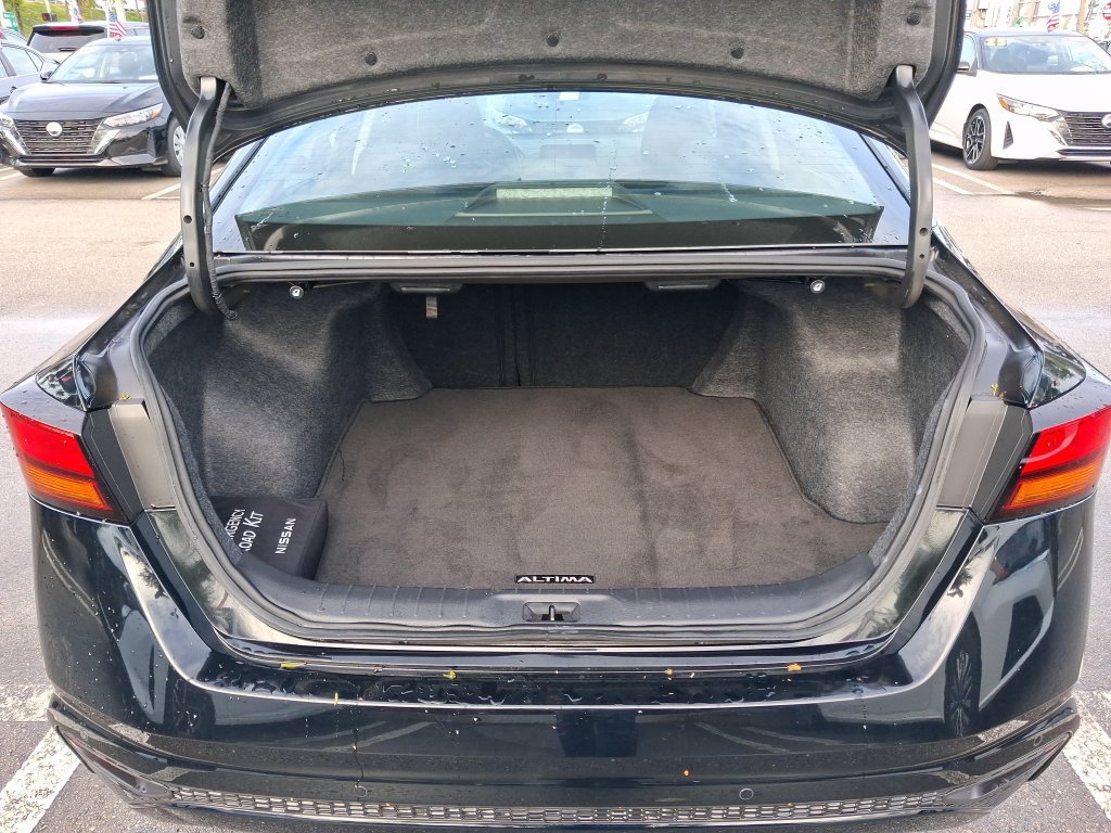 Certified 2024 Nissan Altima 2.5 S FWD image 14