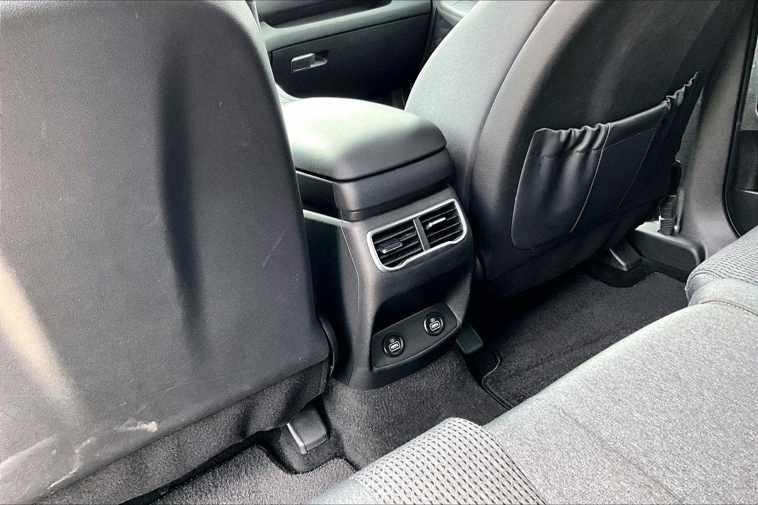 Used 2022 Hyundai Santa Fe SEL AWD/4WD image 34