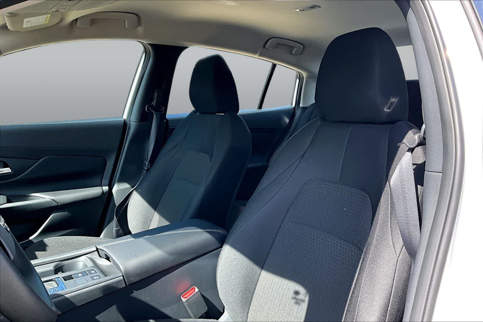 New 2027 Nissan Sentra S w/ Floor Mat Package FWD image 17