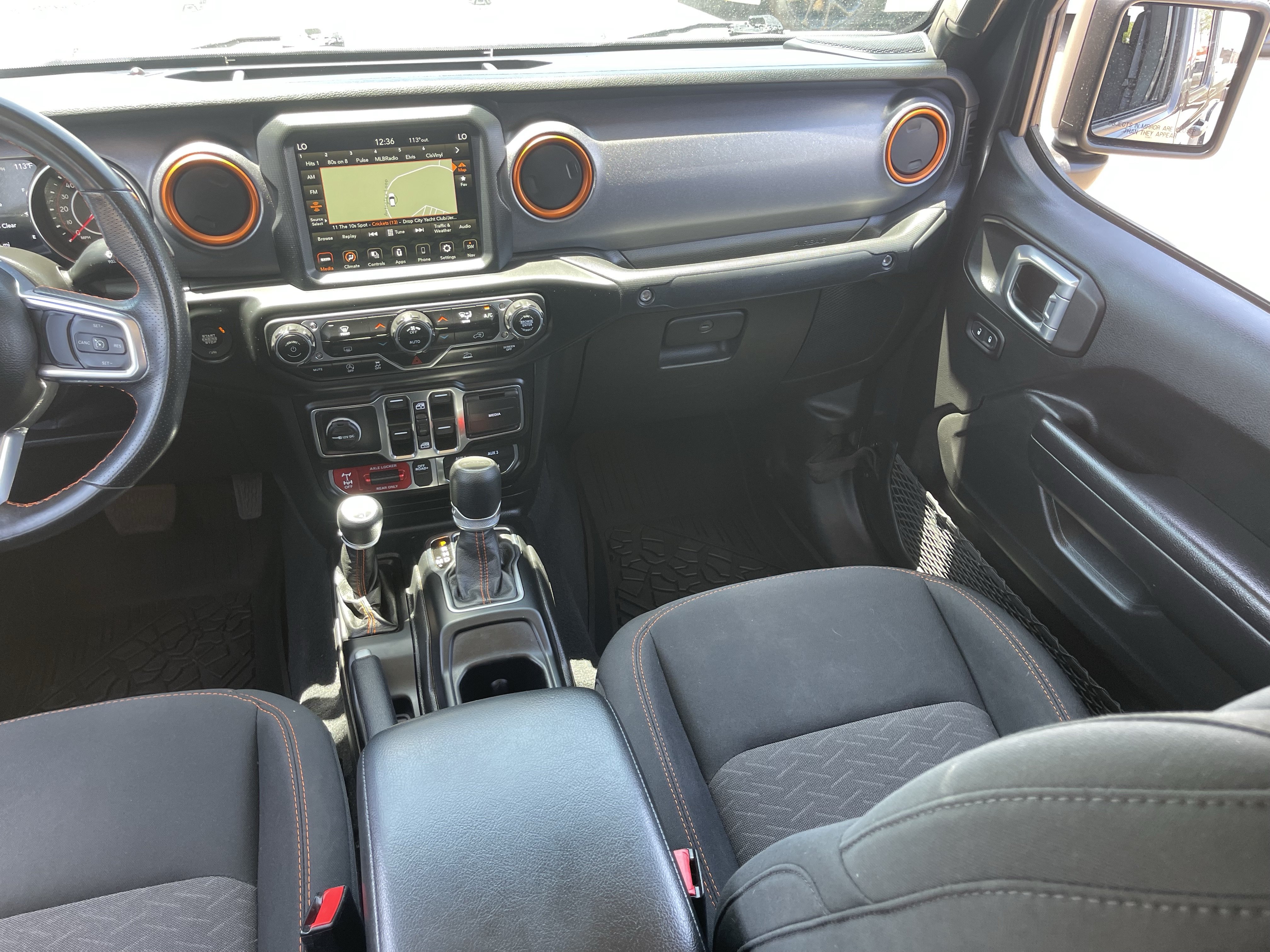 Used 2021 Jeep Gladiator Mojave AWD/4WD image 15