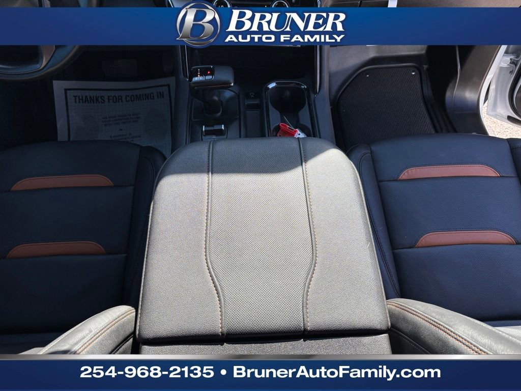 Used 2025 GMC Sierra 1500 AT4 w/ AT4 Premium Package image 20