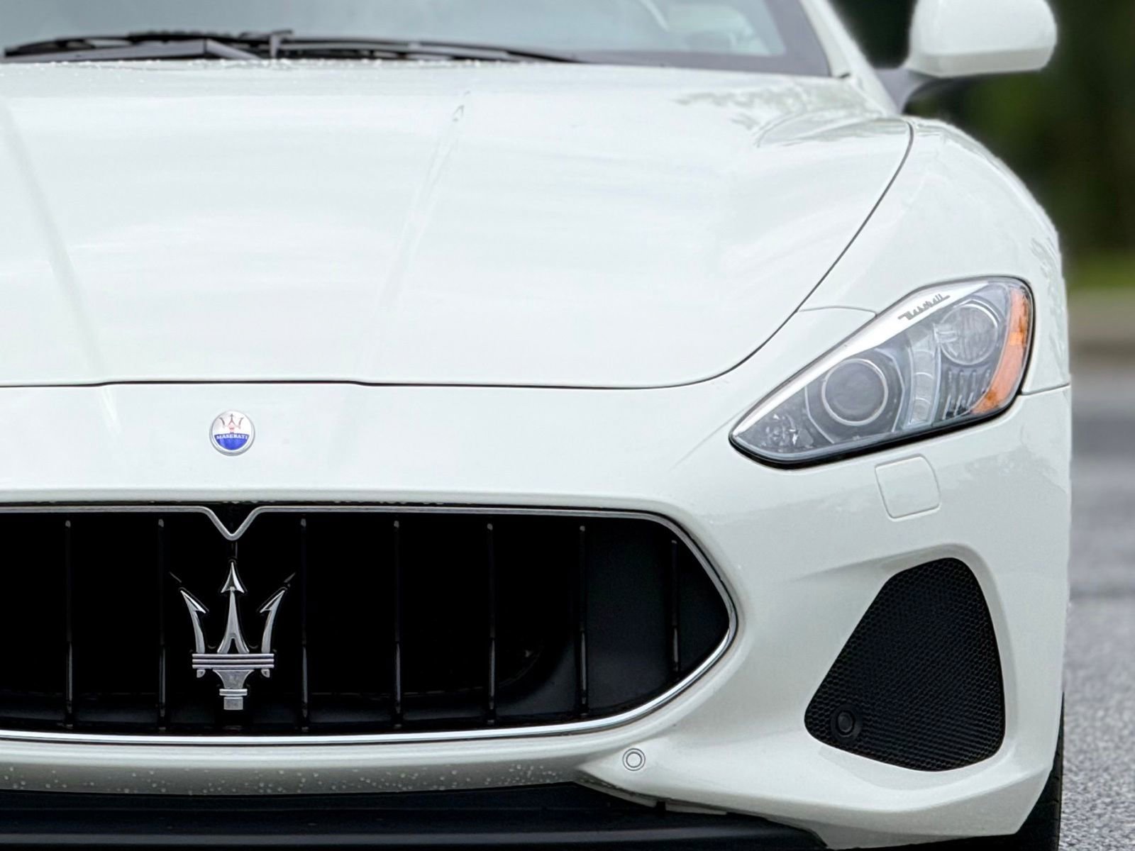 Used 2018 Maserati GranTurismo Sport RWD image 15