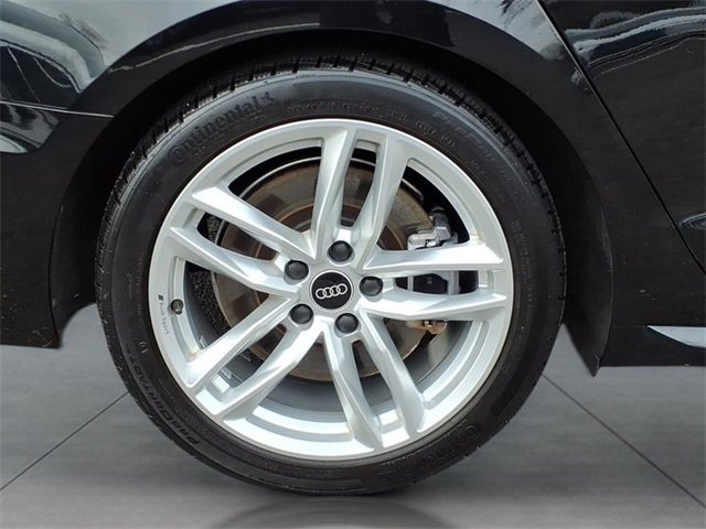 Used 2023 Audi A4 2.0T Premium w/ Convenience Package image 6