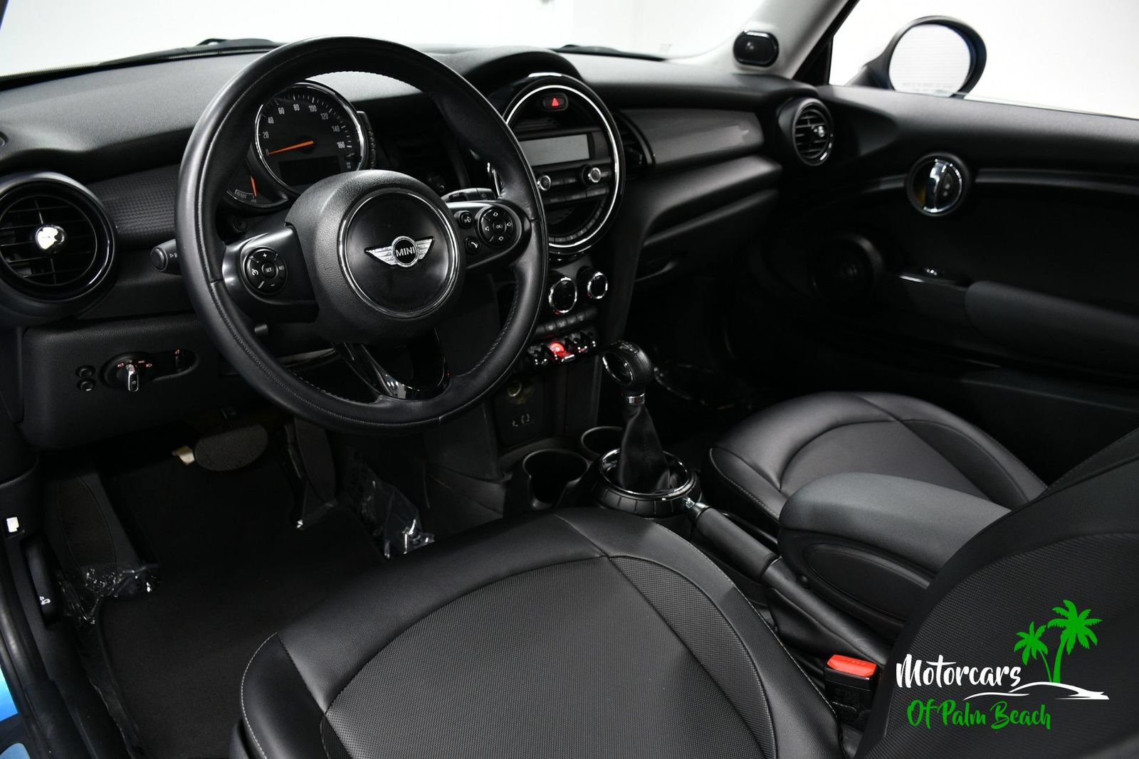 Used 2015 MINI Cooper 2-Door Hardtop FWD image 29