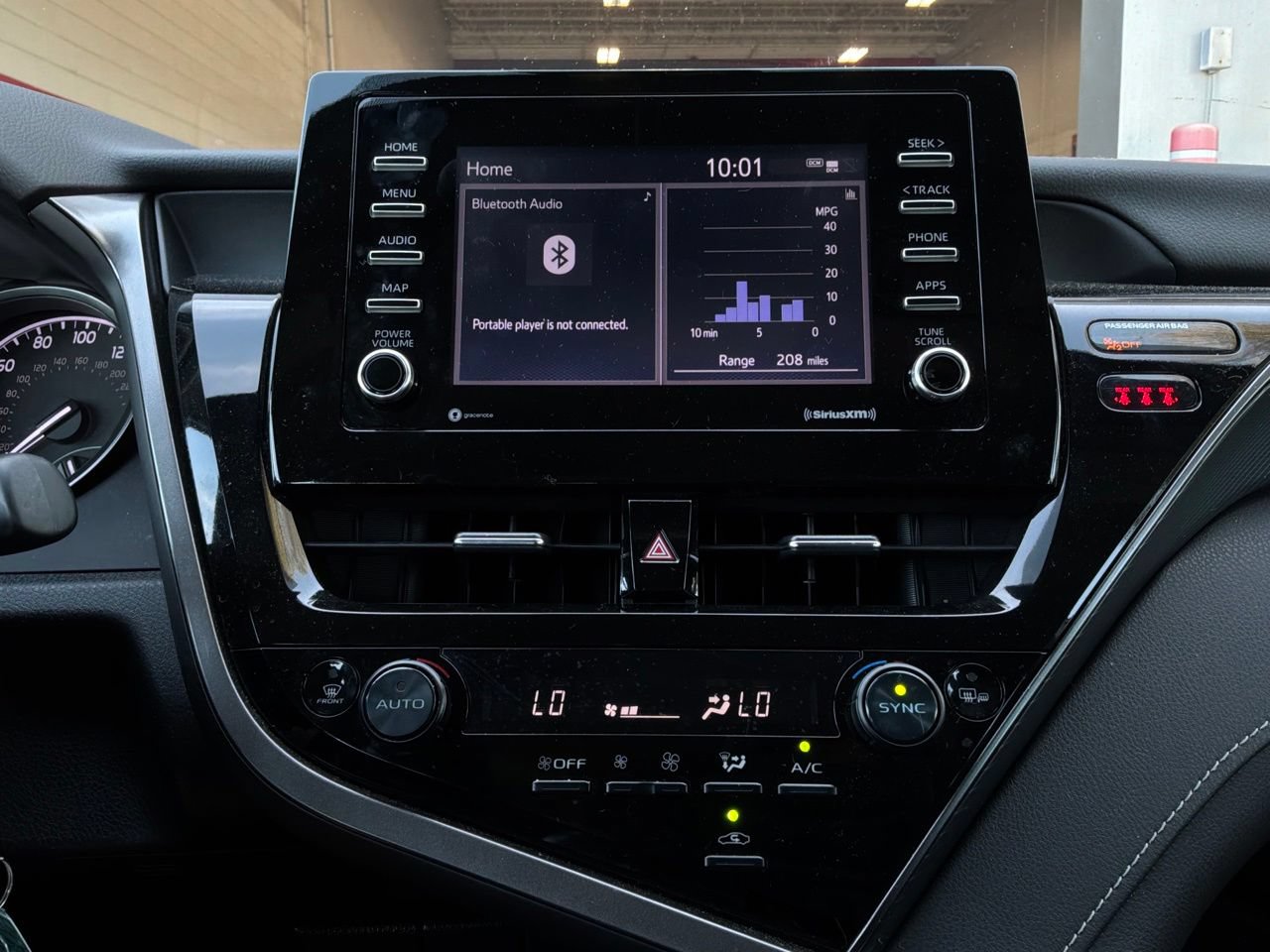 Used 2023 Toyota Camry SE FWD image 26