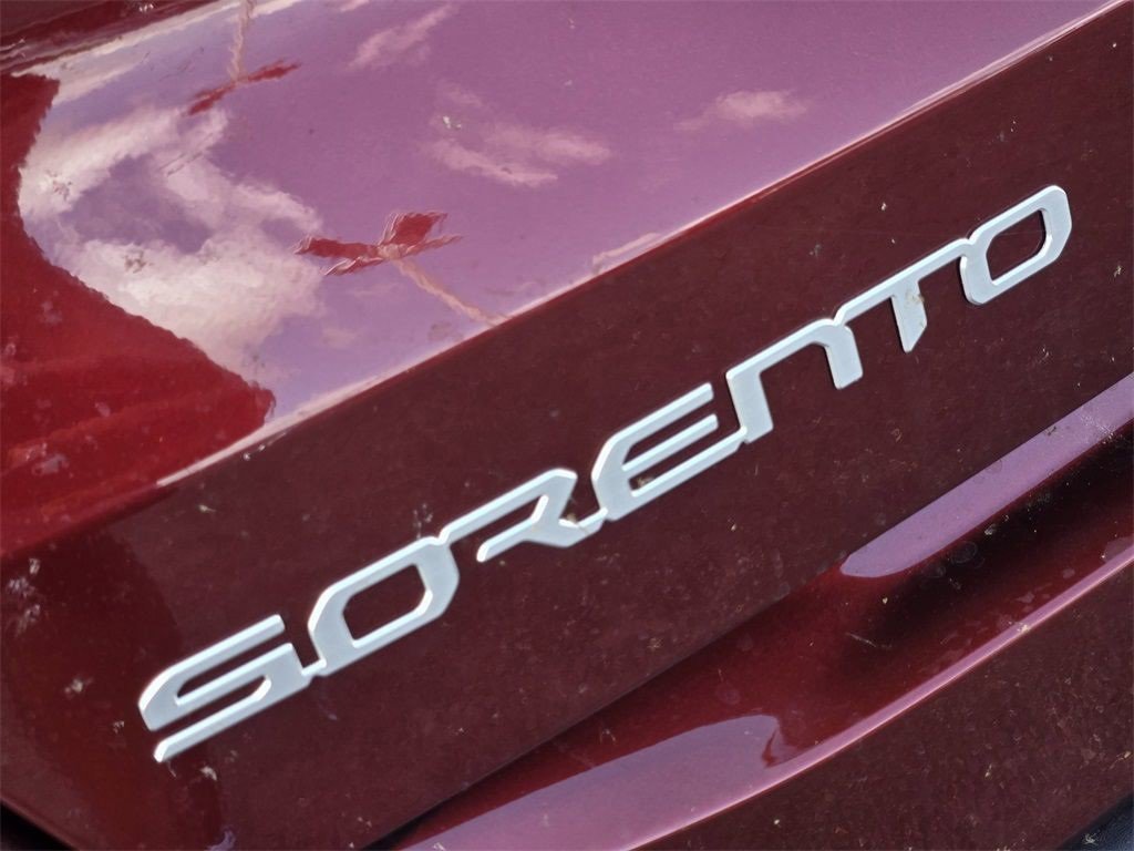 New 2025 Kia Sorento LX image 8