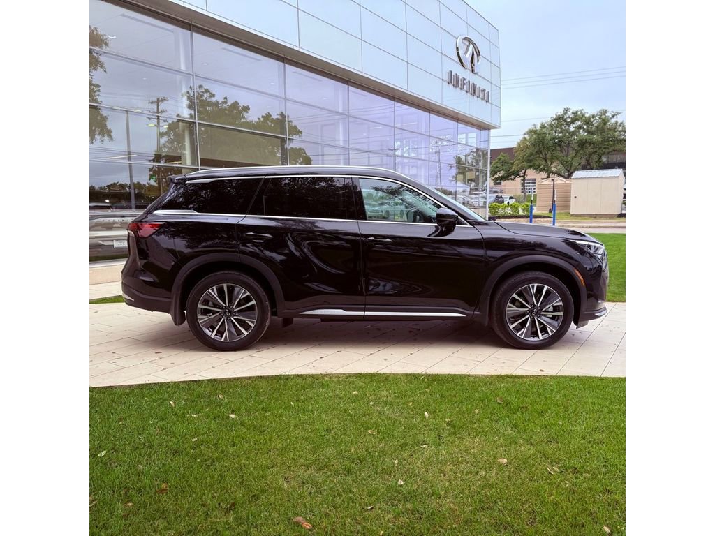New 2026 INFINITI QX60 Luxe w/ Cargo Package FWD image 5