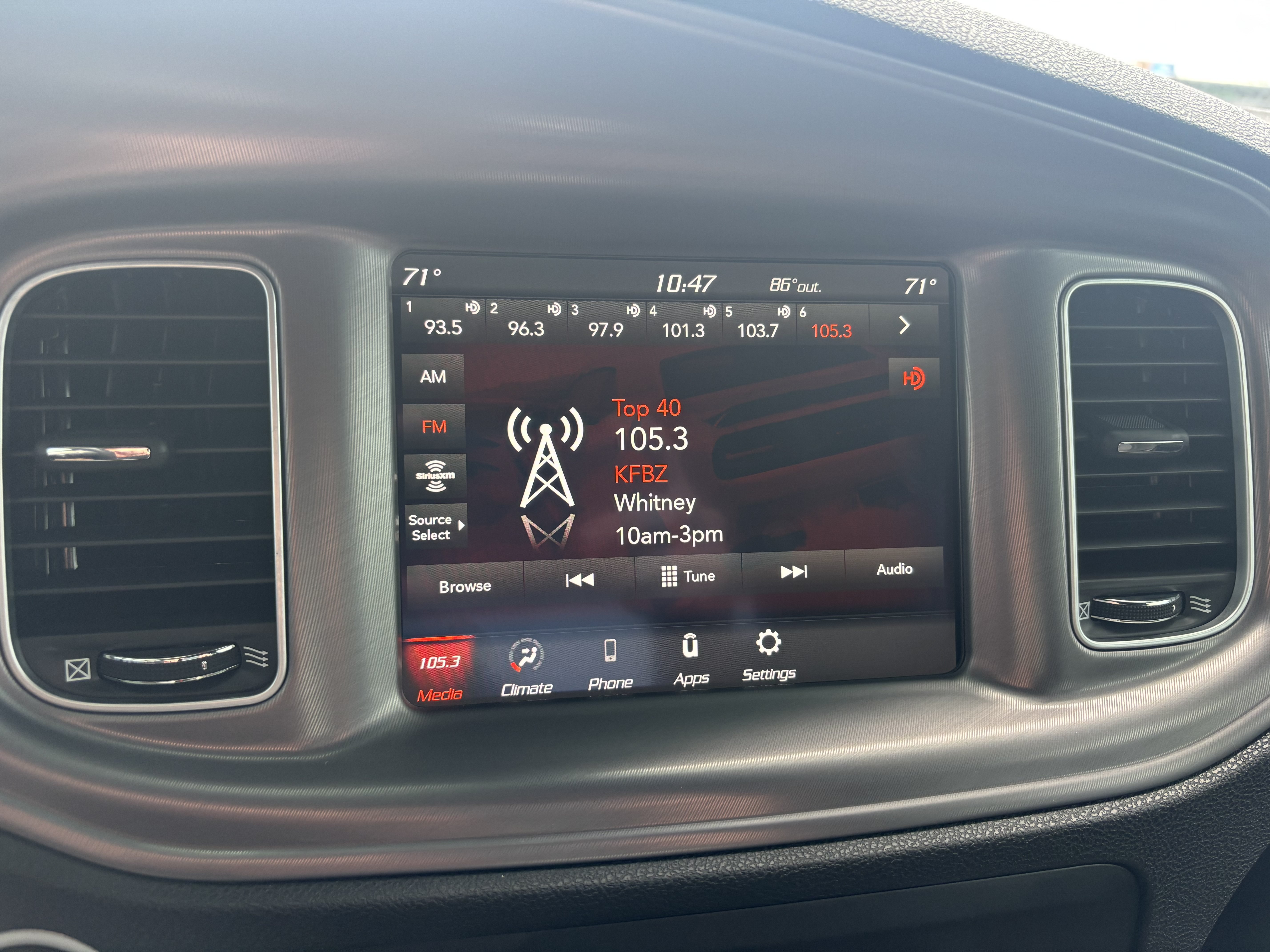 Used 2023 Dodge Charger SXT AWD/4WD image 12
